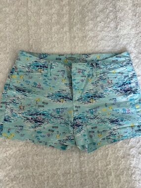 Old Navy summer beach pattern shorts